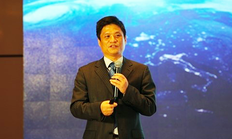 杨冰之：数据驱动行业融合升维